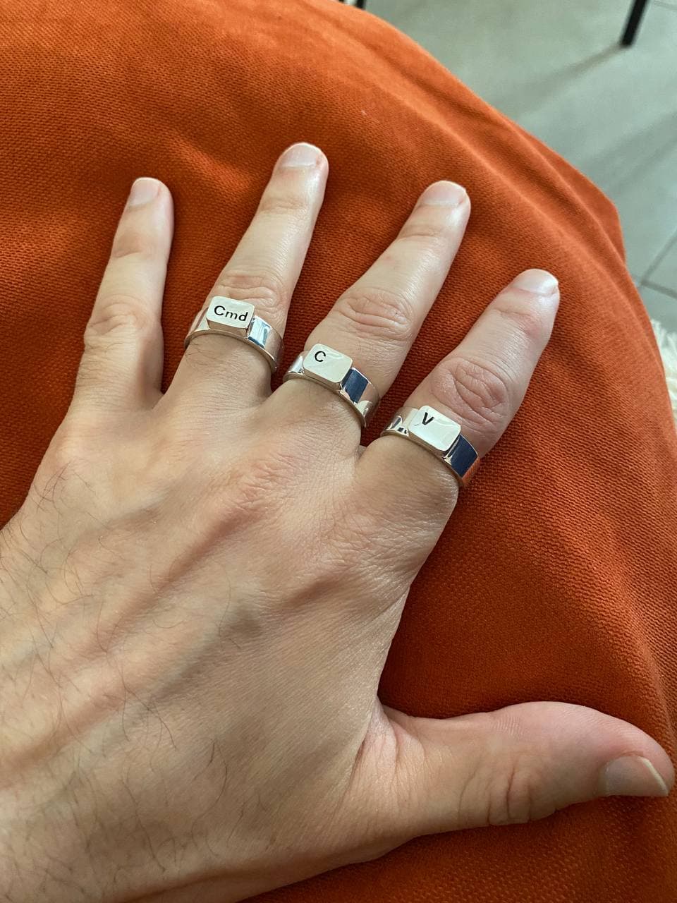 Rings on hand